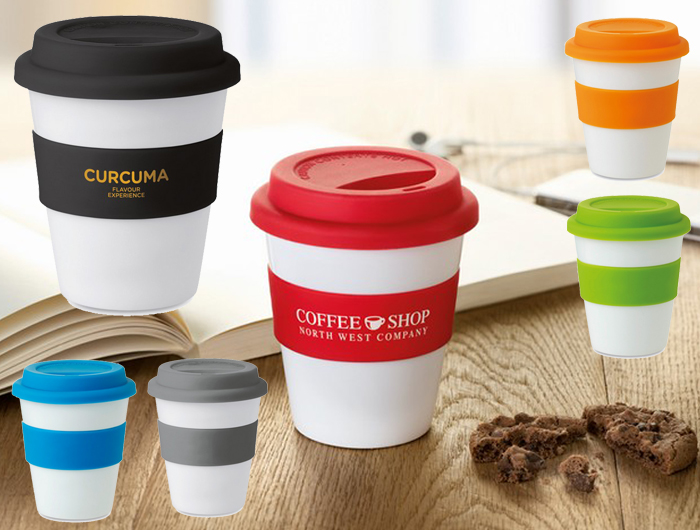 Gobelet café réutilisable et personnalisable avec prénom.